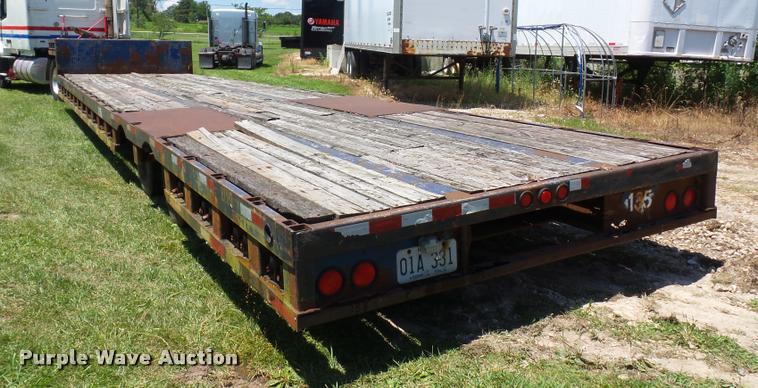 image for item CA9062 1993 Landoll drop deck trailer