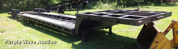 image for item CA9063 1989 drop deck trailer