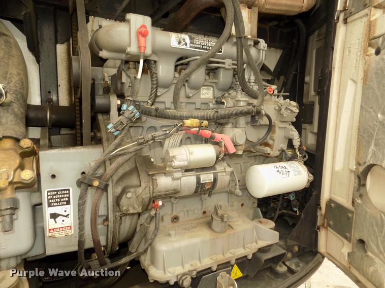 image for item DA3036 2014 Utility 3000R refrigerated van trailer