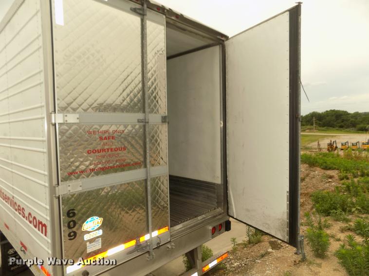 image for item DA3036 2014 Utility 3000R refrigerated van trailer
