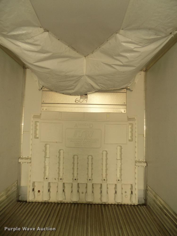 image for item DA3036 2014 Utility 3000R refrigerated van trailer