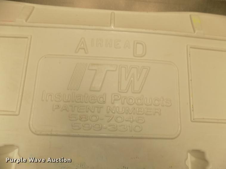 image for item DA3036 2014 Utility 3000R refrigerated van trailer