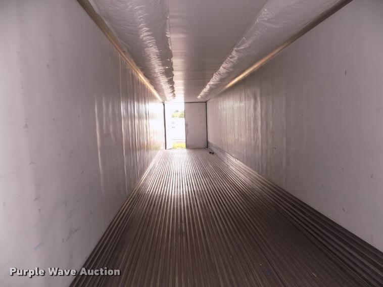 image for item DA3036 2014 Utility 3000R refrigerated van trailer