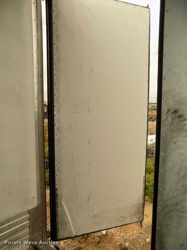 image for item DA3036 2014 Utility 3000R refrigerated van trailer