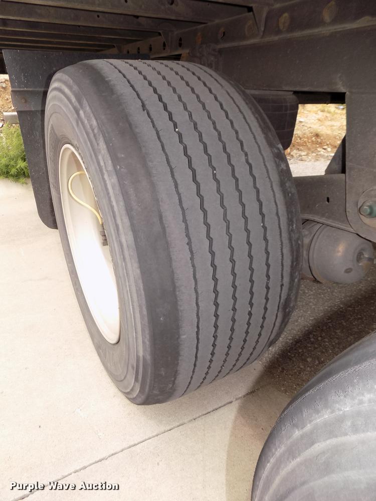 image for item DA3036 2014 Utility 3000R refrigerated van trailer