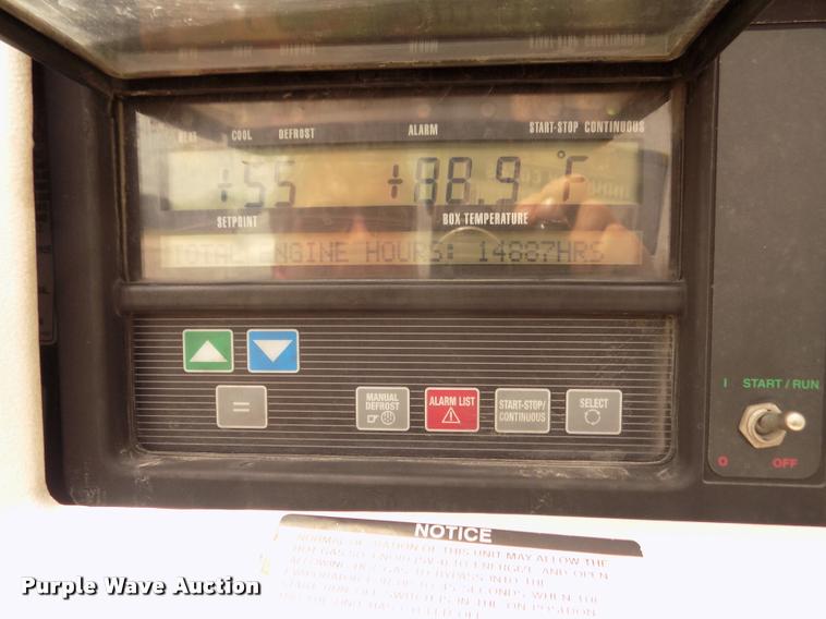 image for item DA3037 2009 Utility 3000R refrigerated van trailer