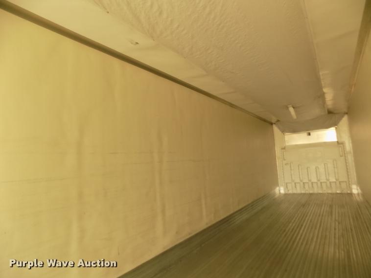 image for item DA3037 2009 Utility 3000R refrigerated van trailer