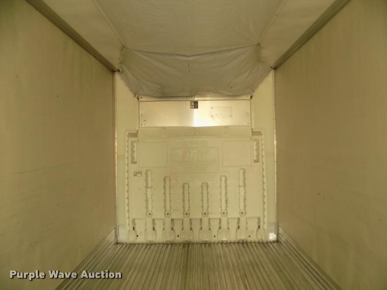 image for item DA3037 2009 Utility 3000R refrigerated van trailer
