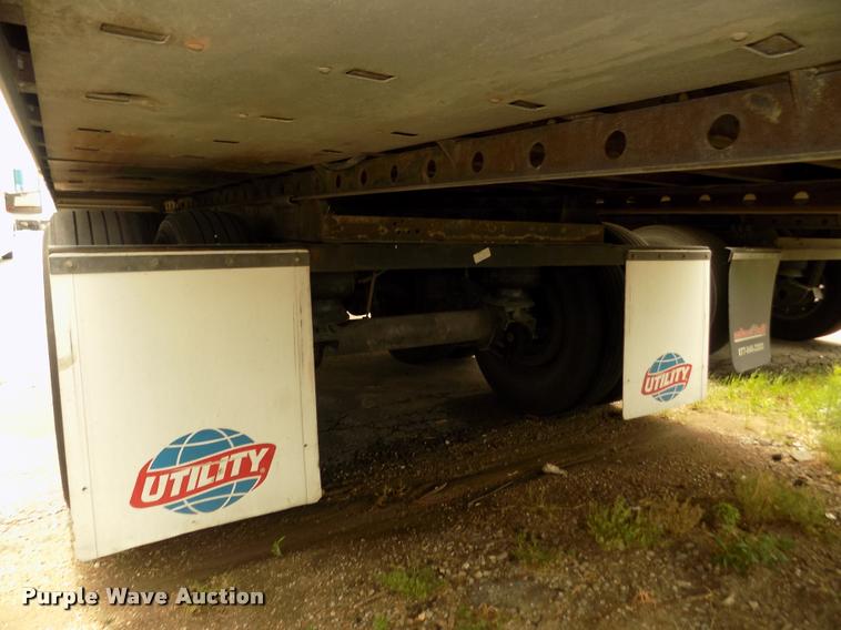 image for item DA3037 2009 Utility 3000R refrigerated van trailer