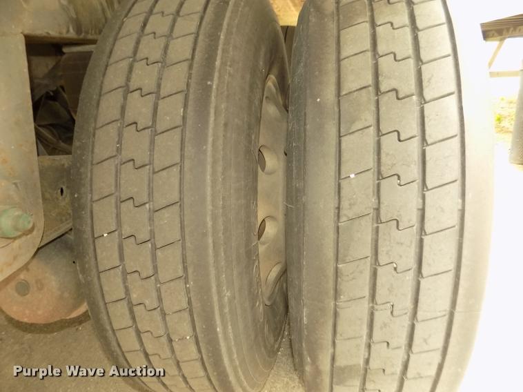 image for item DA3037 2009 Utility 3000R refrigerated van trailer