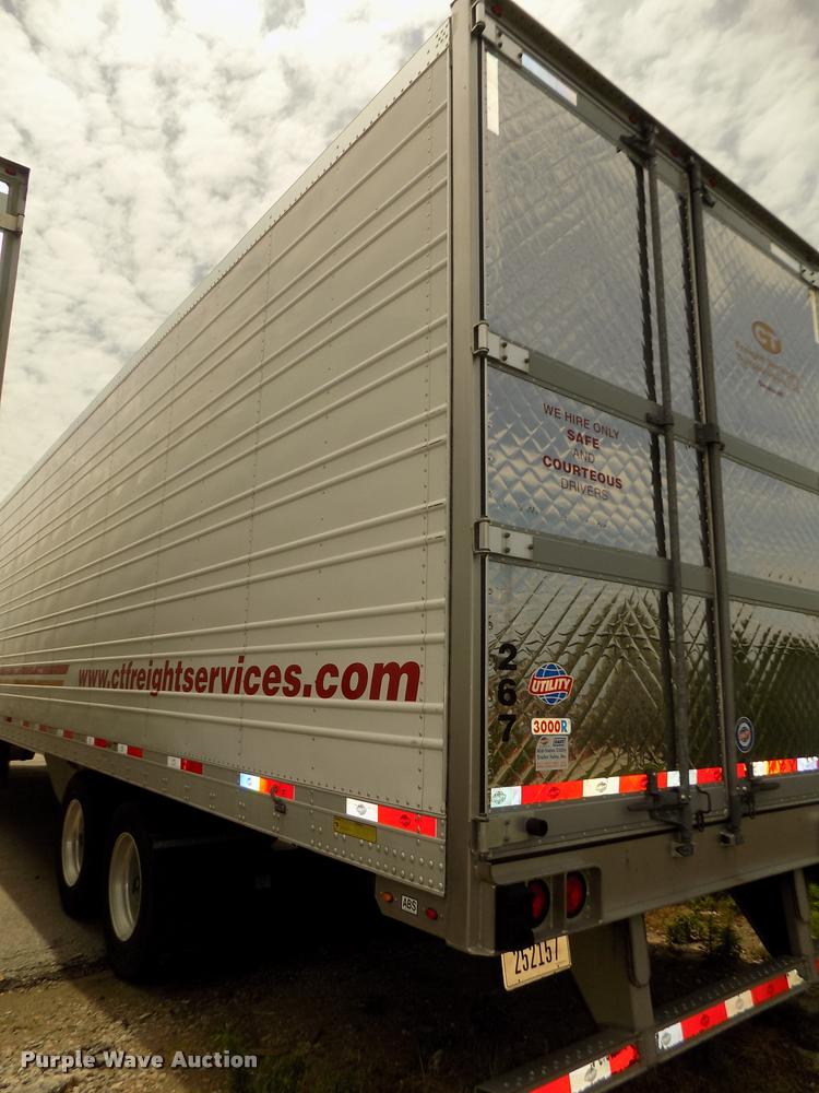 image for item DA3038 2014 Utility 3000R refrigerated van trailer