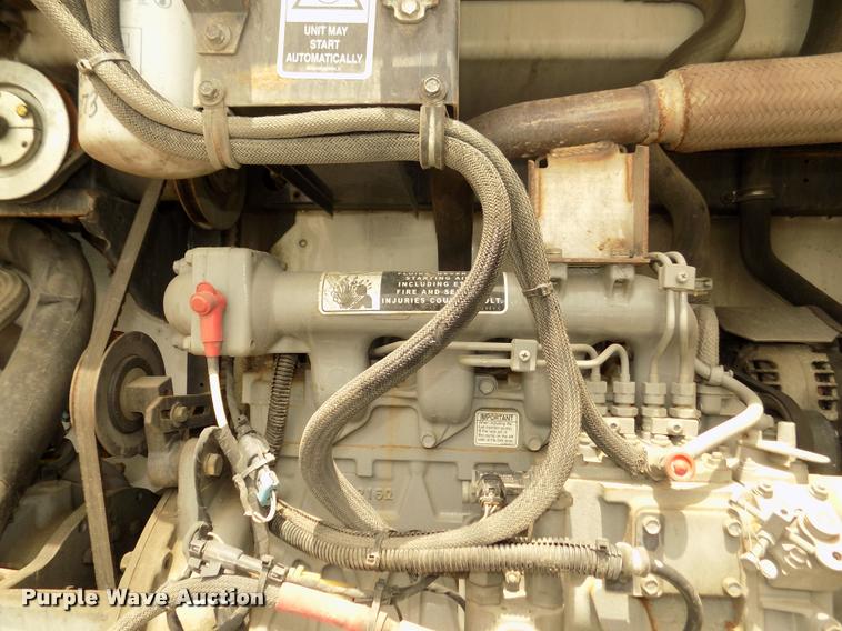 image for item DA3038 2014 Utility 3000R refrigerated van trailer