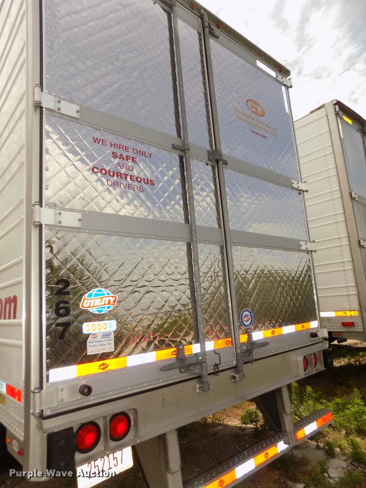 image for item DA3038 2014 Utility 3000R refrigerated van trailer