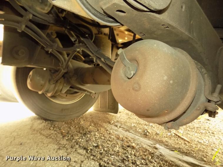 image for item DA3038 2014 Utility 3000R refrigerated van trailer