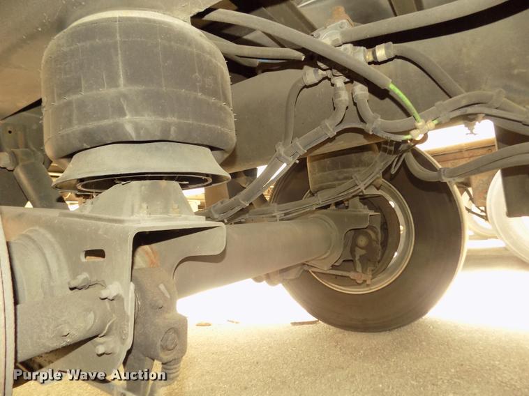 image for item DA3038 2014 Utility 3000R refrigerated van trailer