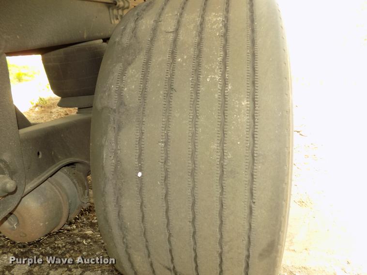 image for item DA3038 2014 Utility 3000R refrigerated van trailer