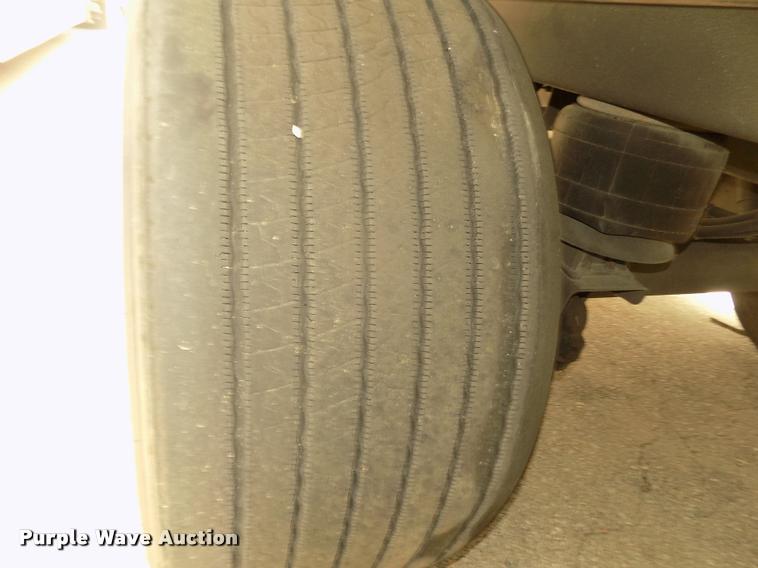 image for item DA3038 2014 Utility 3000R refrigerated van trailer