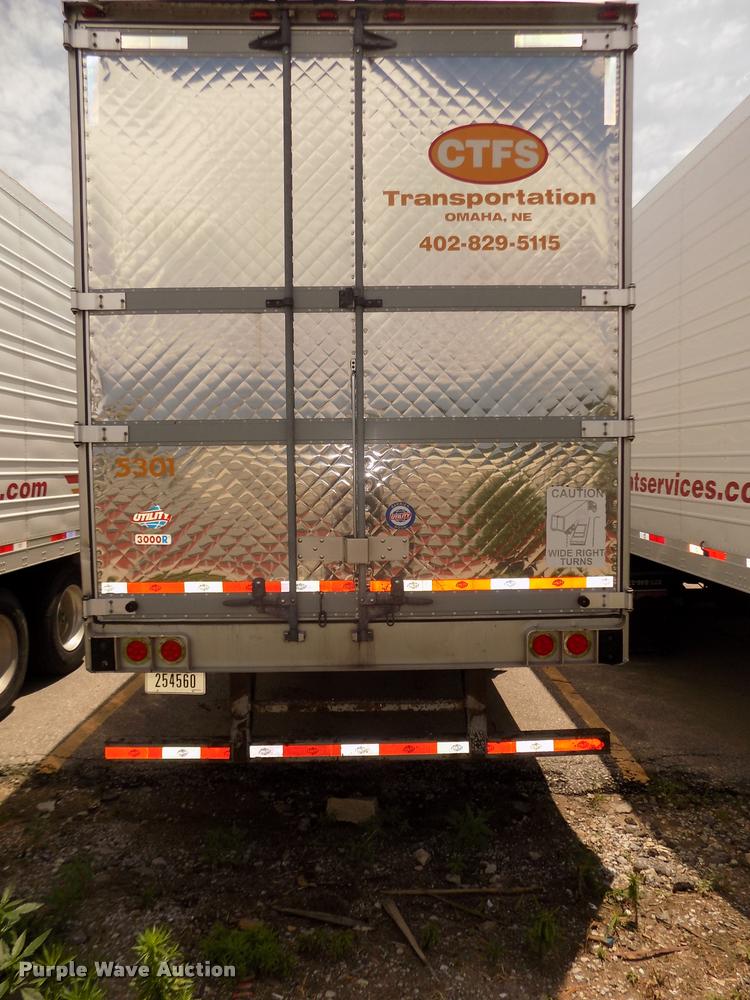 image for item DA3039 2009 Utility 3000R refrigerated van trailer