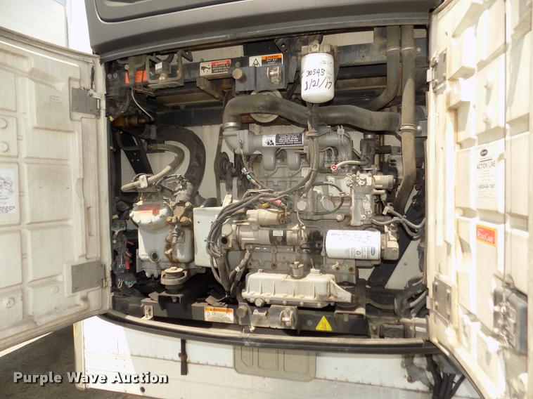 image for item DA3039 2009 Utility 3000R refrigerated van trailer