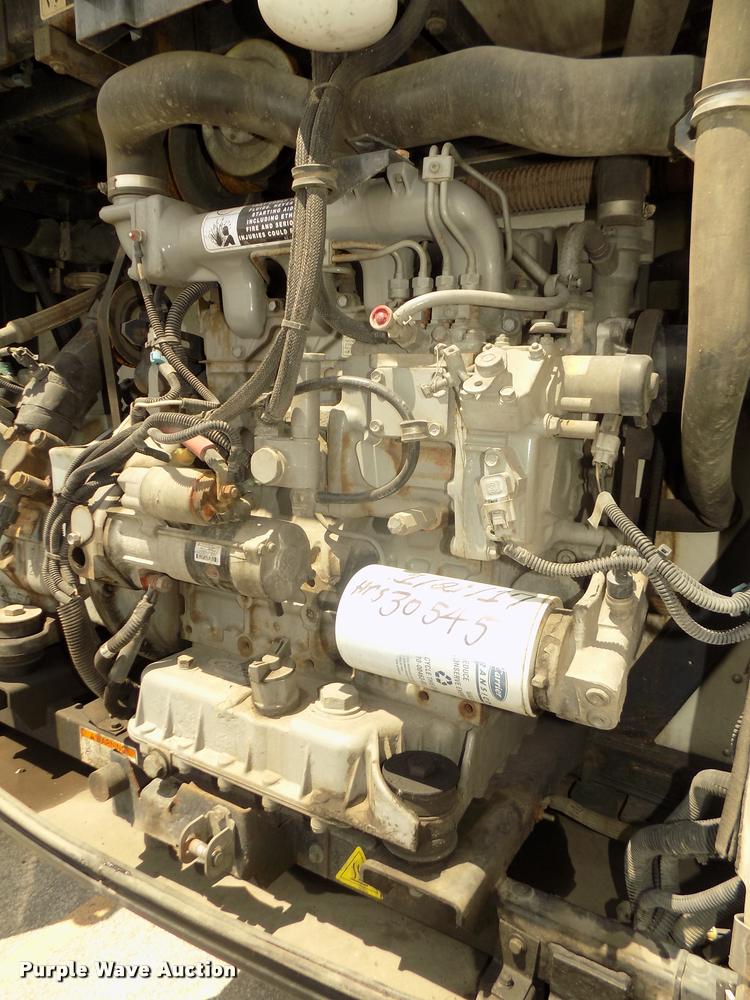 image for item DA3039 2009 Utility 3000R refrigerated van trailer