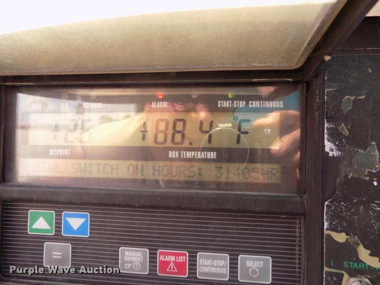 image for item DA3039 2009 Utility 3000R refrigerated van trailer