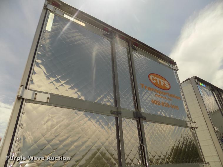 image for item DA3039 2009 Utility 3000R refrigerated van trailer