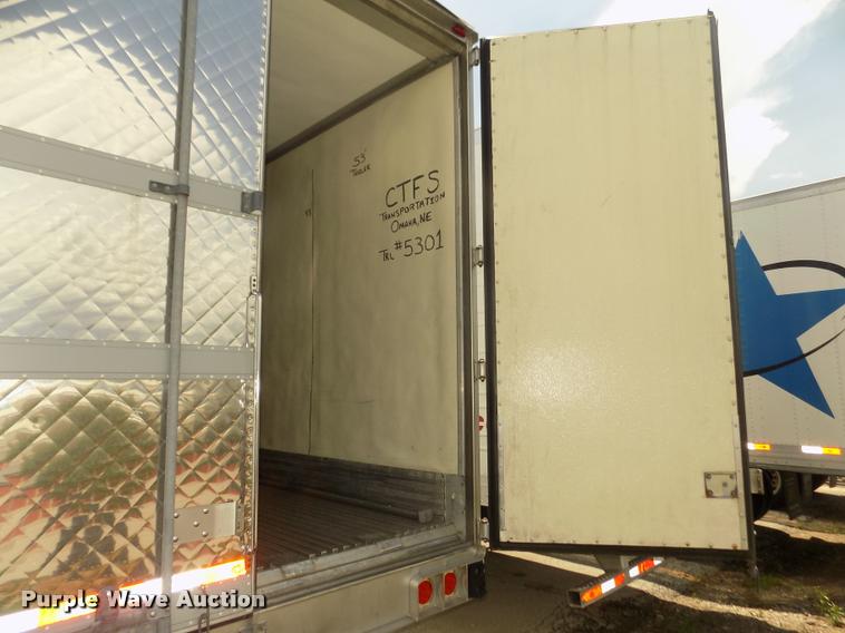 image for item DA3039 2009 Utility 3000R refrigerated van trailer