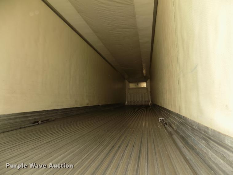 image for item DA3039 2009 Utility 3000R refrigerated van trailer