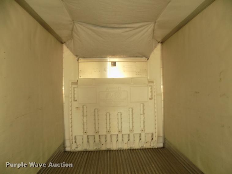 image for item DA3039 2009 Utility 3000R refrigerated van trailer