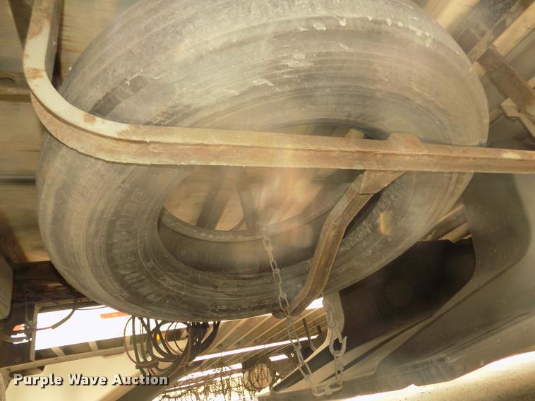 image for item DA3039 2009 Utility 3000R refrigerated van trailer