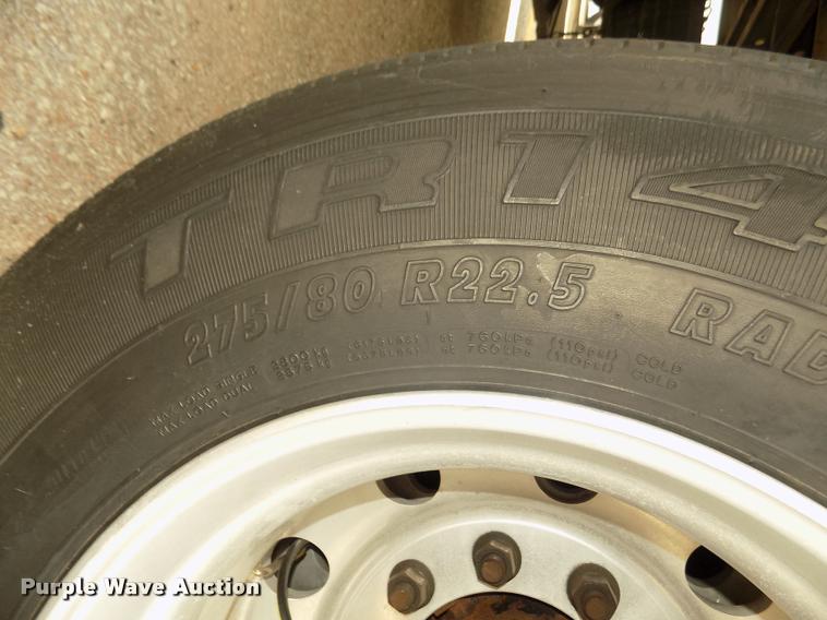 image for item DA3039 2009 Utility 3000R refrigerated van trailer