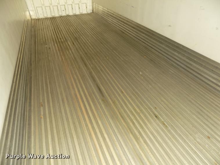 image for item DA3040 2014 Utility 3000R refrigerated van trailer