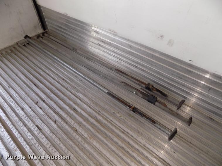 image for item DA3040 2014 Utility 3000R refrigerated van trailer