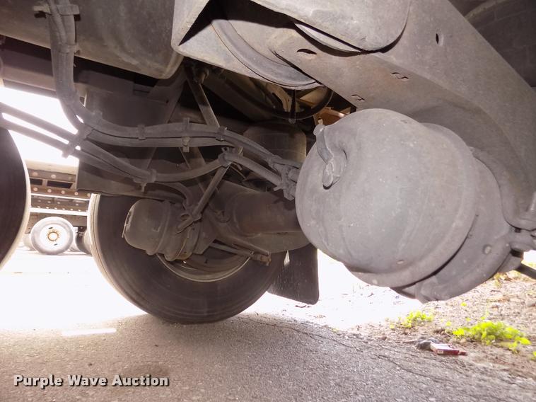 image for item DA3040 2014 Utility 3000R refrigerated van trailer