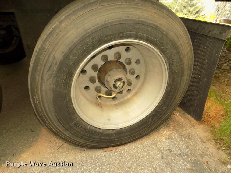 image for item DA3040 2014 Utility 3000R refrigerated van trailer