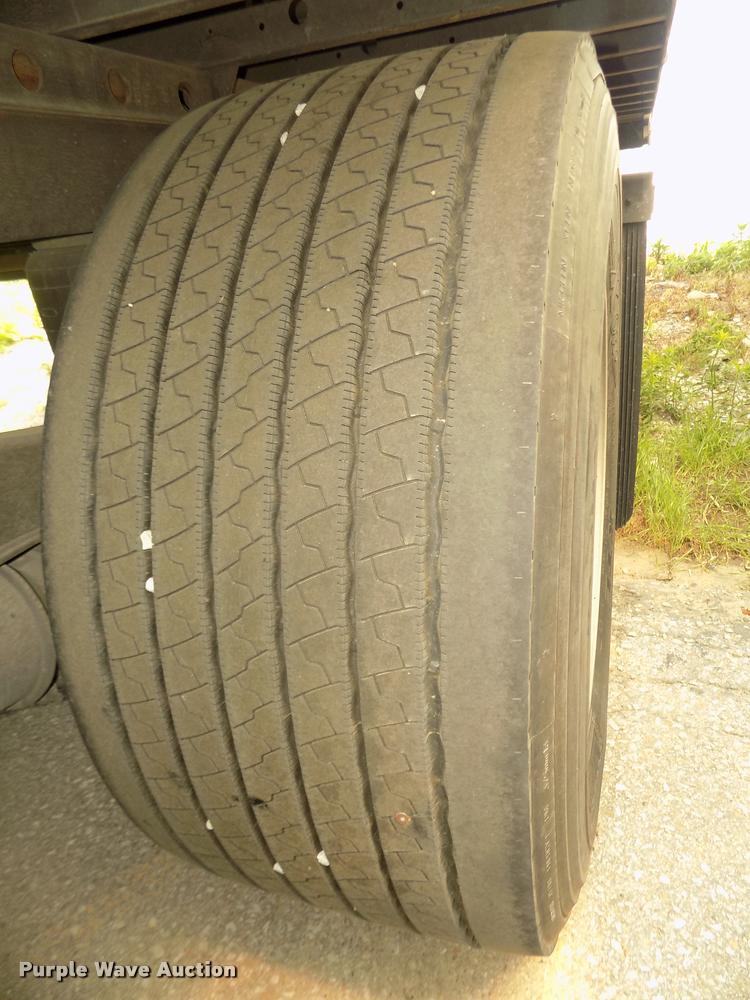 image for item DA3040 2014 Utility 3000R refrigerated van trailer