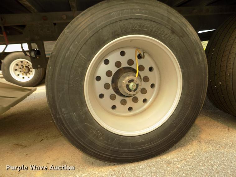 image for item DA3040 2014 Utility 3000R refrigerated van trailer