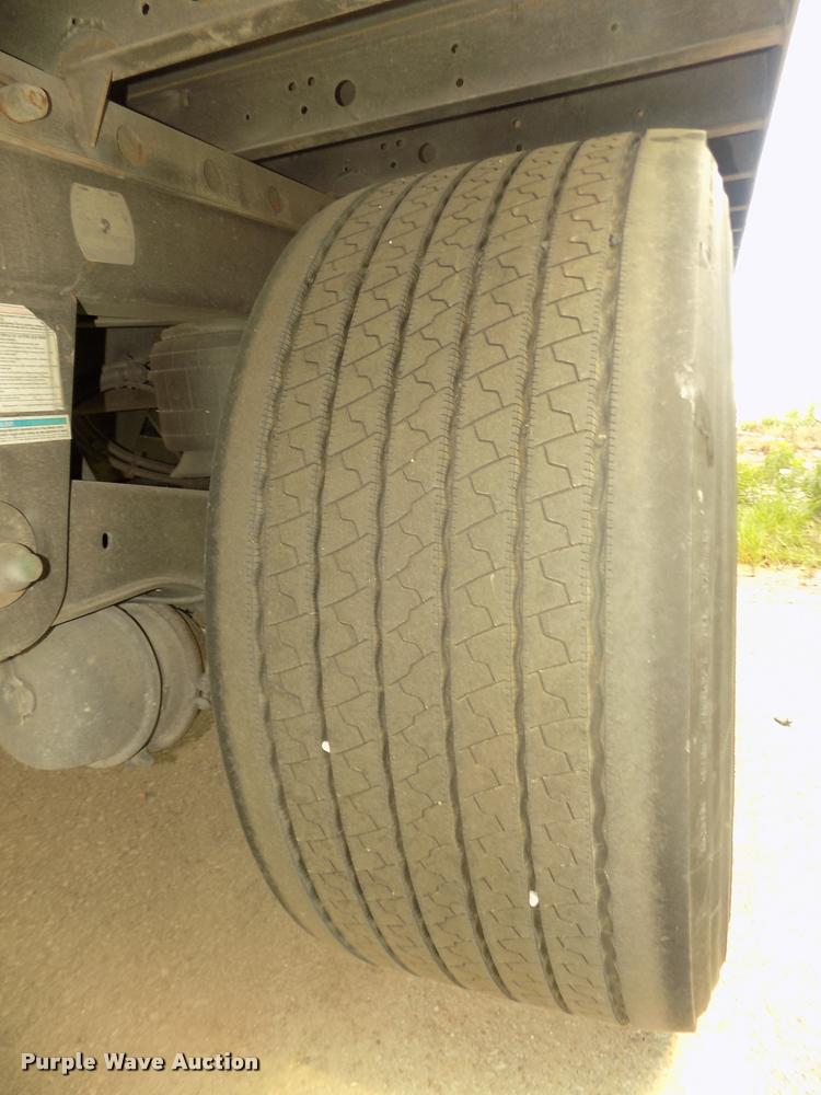 image for item DA3040 2014 Utility 3000R refrigerated van trailer