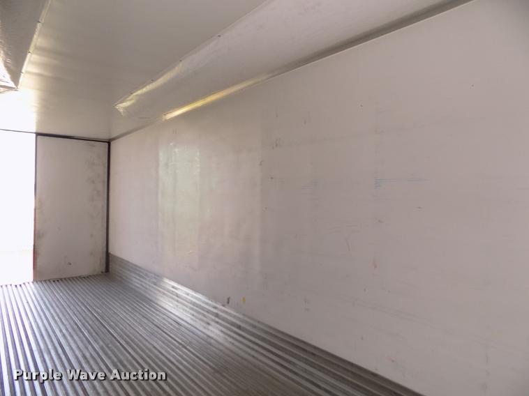 image for item DA3041 2014 Utility 3000R refrigerated van trailer