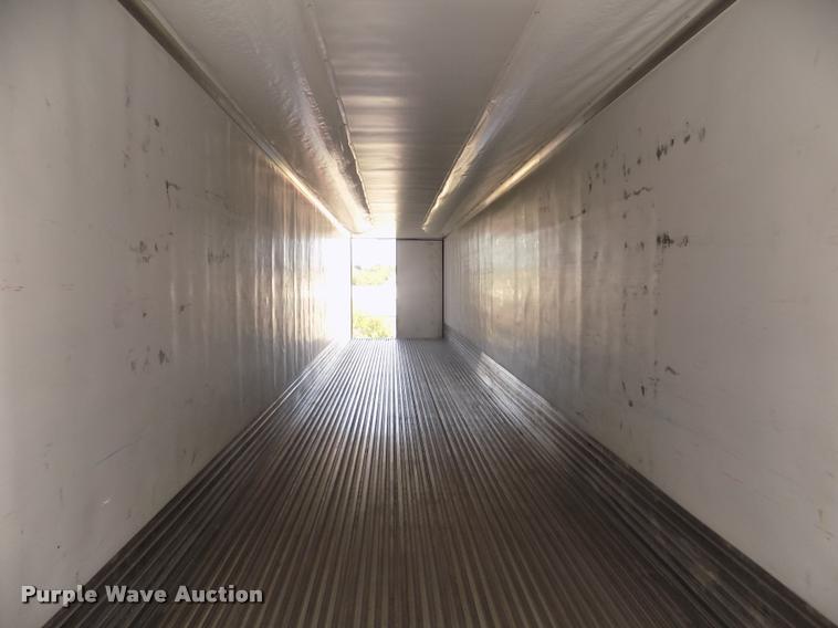 image for item DA3041 2014 Utility 3000R refrigerated van trailer