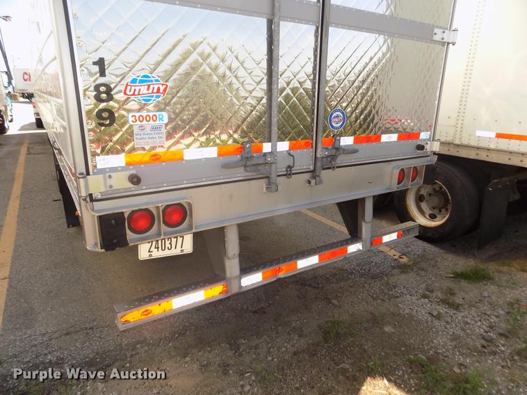 image for item DA3041 2014 Utility 3000R refrigerated van trailer