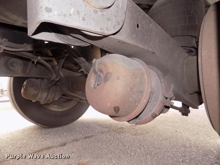 image for item DA3041 2014 Utility 3000R refrigerated van trailer