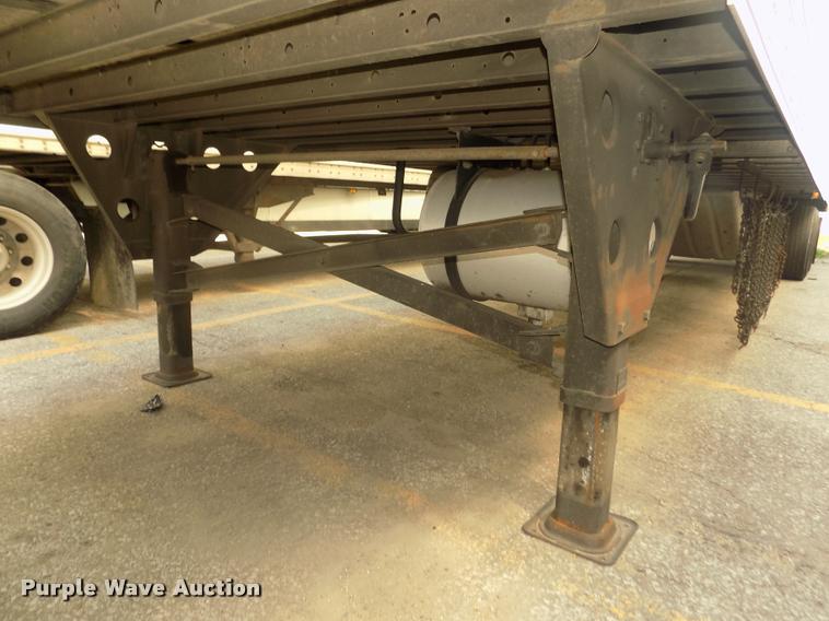 image for item DA3041 2014 Utility 3000R refrigerated van trailer