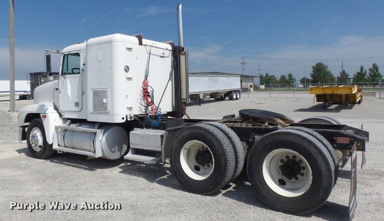 image for item DB1398 1993 Freightliner FLD semi truck
