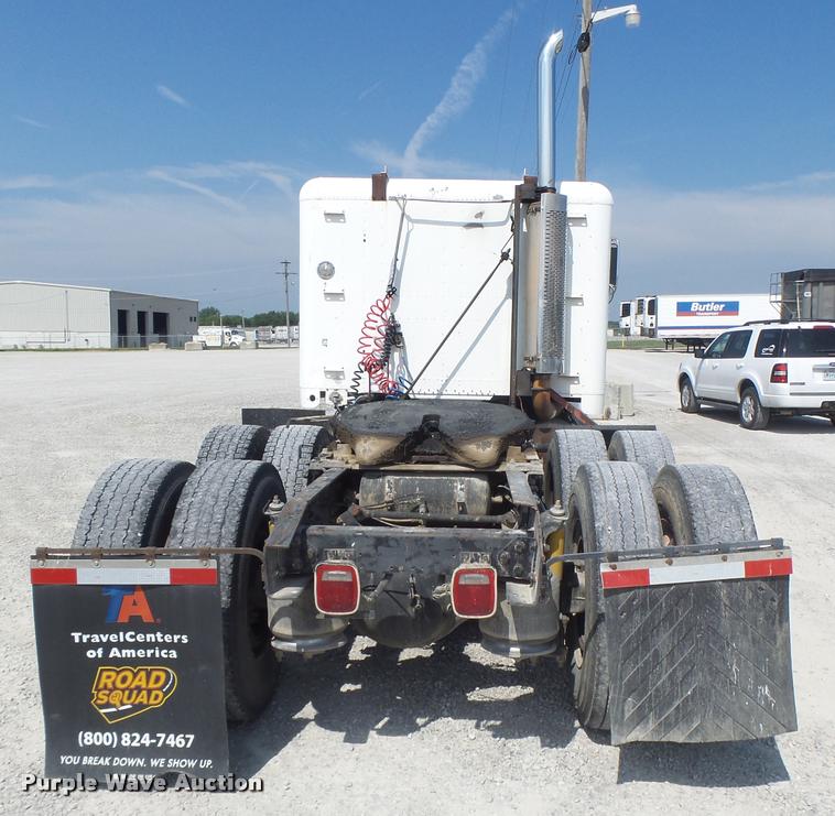 image for item DB1398 1993 Freightliner FLD semi truck