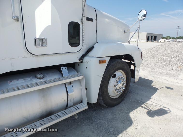 image for item DB1398 1993 Freightliner FLD semi truck