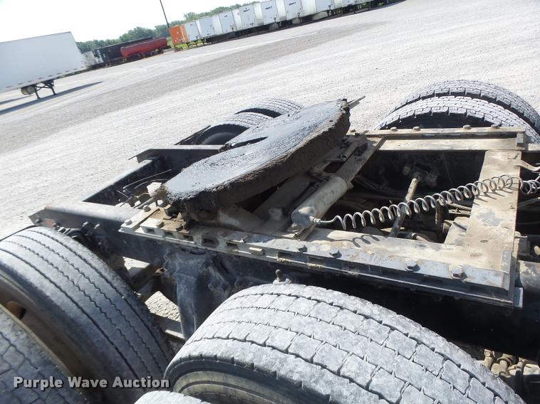 image for item DB1398 1993 Freightliner FLD semi truck