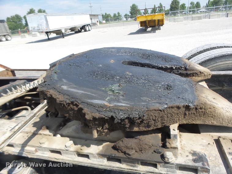 image for item DB1398 1993 Freightliner FLD semi truck