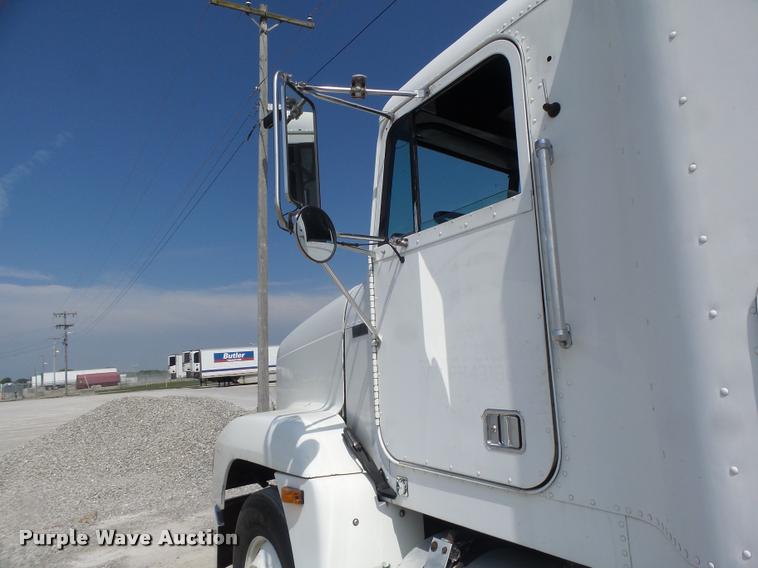 image for item DB1398 1993 Freightliner FLD semi truck