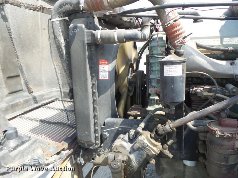 image for item DB1398 1993 Freightliner FLD semi truck